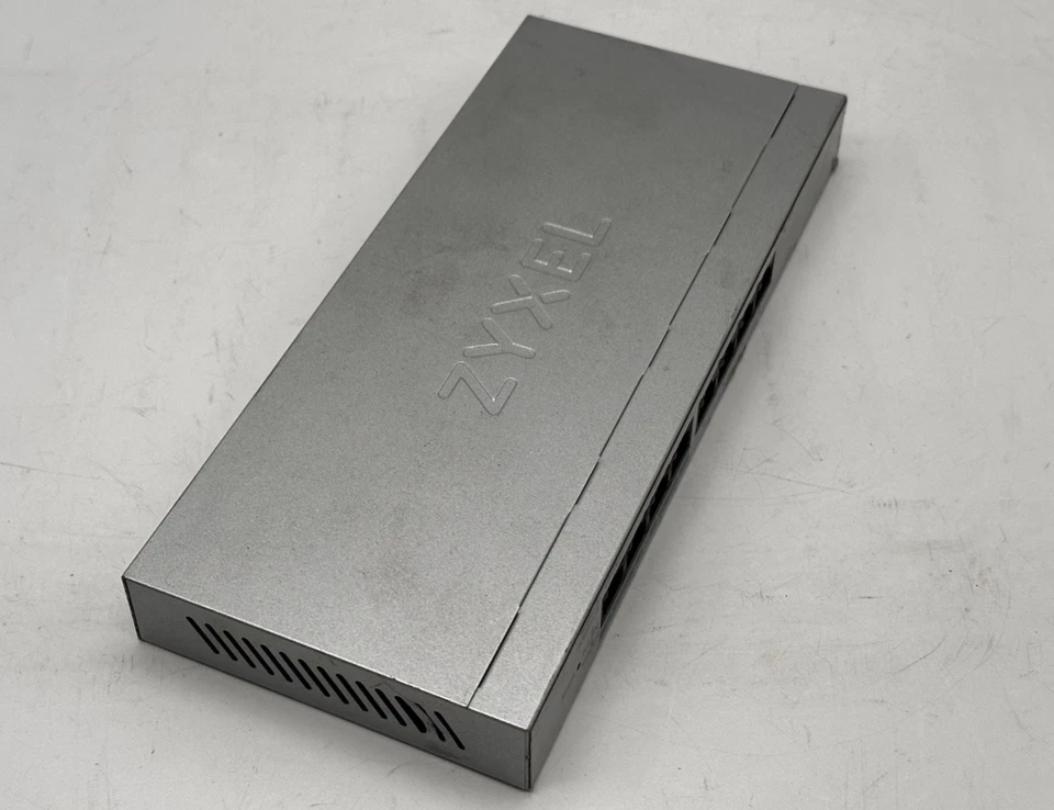 Zyxel GS1200-8HP V2 8-Port GbE Managed Poe Switch-No Charger - Image 3 of 4