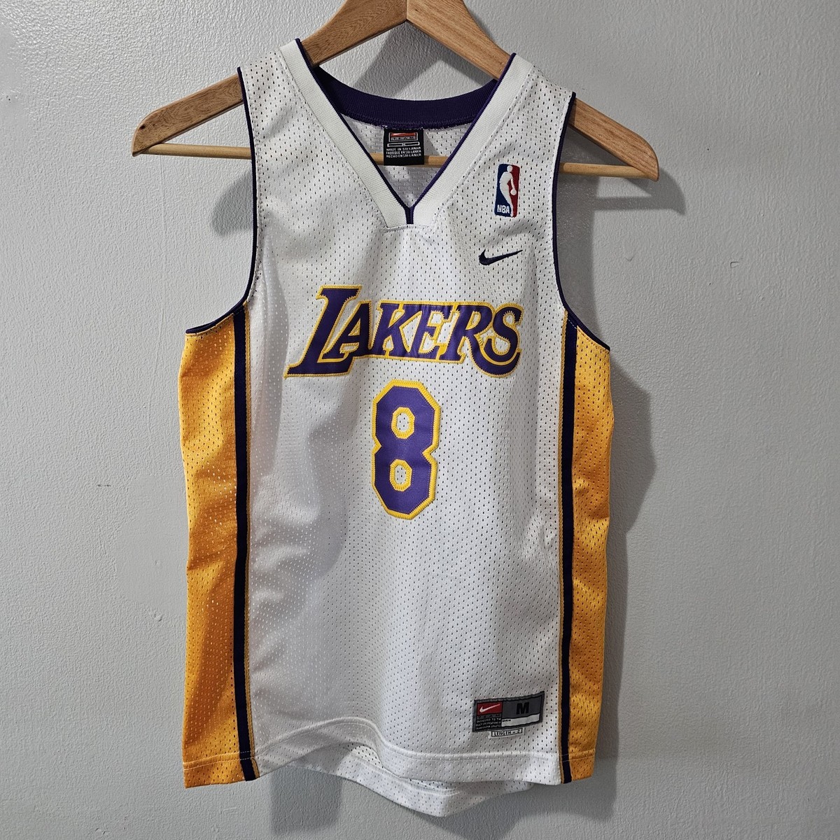 KOBE BRYANT #8 Vintage Nike LA Lakers Swingman Jersey Youth Medium