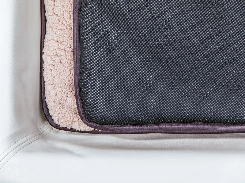 HYGGE PAD Hundematte Kuschelig Teddyfell Einlage fürs Kudde Bett & Unterwegs NEU - Bild 2 von 2