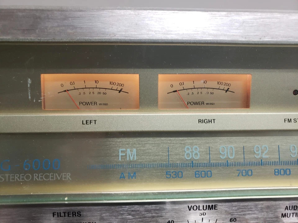 Receptor estéreo de CC Sansui G-6000 de colección Foto 3 de 4