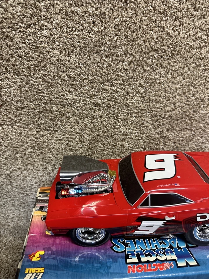 Muscle Machines Nascar #9 Kasey Kahne ‘69 Dodge Charger 1:18 Scale In Box Mint - Image 2 of 4