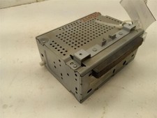 2011-2013 Ford Fiesta Am Fm Cd Mp3 Radio Receiver Id Ae8t-19c157-aa Thru Ag Oem