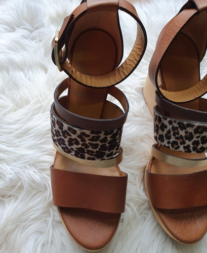 Damenschuh Mit Keilabsatz - Bild 2 von 9