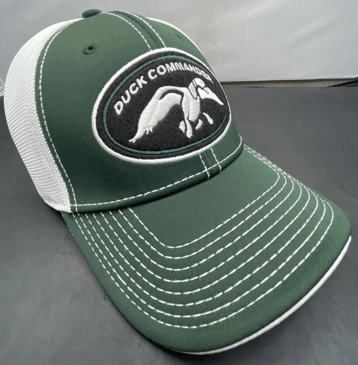 Duck Commander Logo White