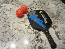 Gamma Fusion Pro pickle ball paddle 10'' x 14" Poly Honeycomb Core w/2 balls