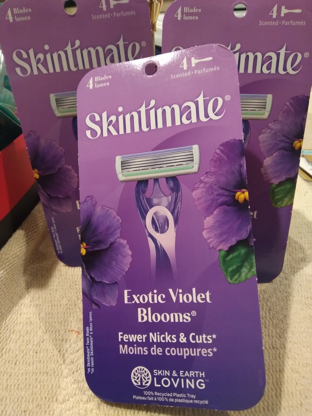 Skintimate Exotic Violet Blooms Disposable 4 blade Shavers Scented  