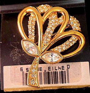 Stunning Monet Signed Gold Plated Crystal Rhinestone Floral Clover Pin