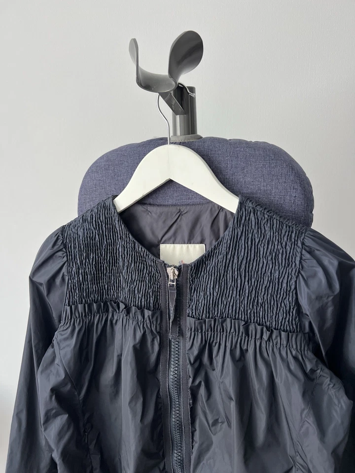 Jaqueta Moncler feminina azul marinho leve corta-vento náilon tamanho 0 XS/S - Imagem 3 de 4