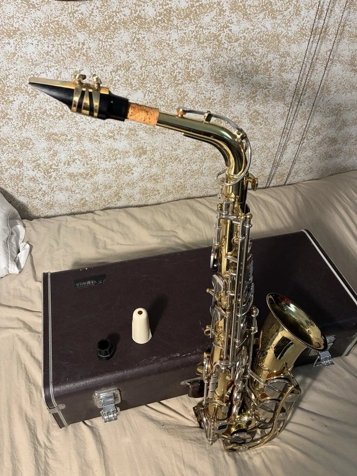 Vintage Yamaha YAS-21 Alto Saxophone 1980’s Gold - Ready To Play! - Image 4 of 4