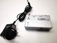 Behringer PP400 Ultra-Compact Phono Preamp working