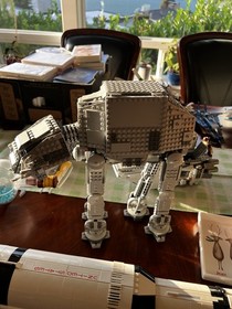 LEGO Star Wars 4483 AT-AT Walker 2003 + 4 Minifigures &ndash; See Photos