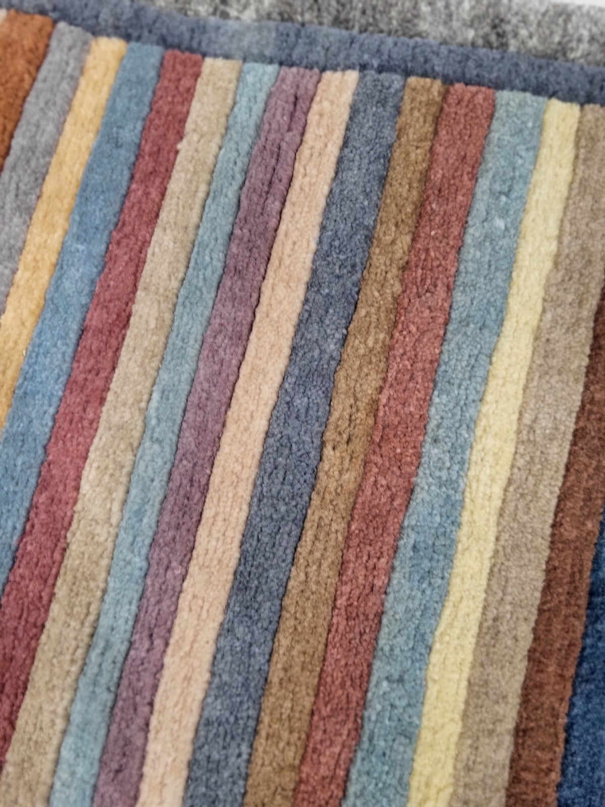 Vintage Whool Stripped 23X35 Inches Tibetan Rug Hand knotted. Thick