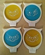 OWL COASTERS VINTAGE USA PLASTIC FIGURAL WHITE BLUE YELLOW PERCHED EARS GROOVY.