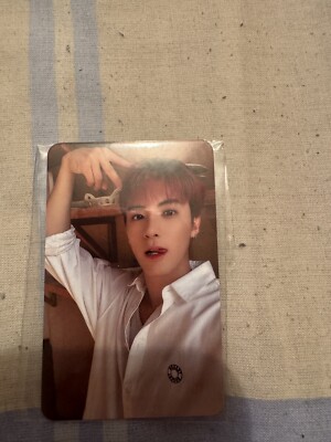 the boyz 2024 season greetings everline eric photocard