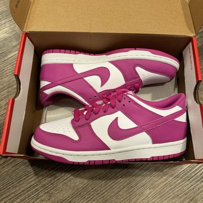Nike Dunk Low GS Active Fuchsia Size 6.5Y FJ0704-100