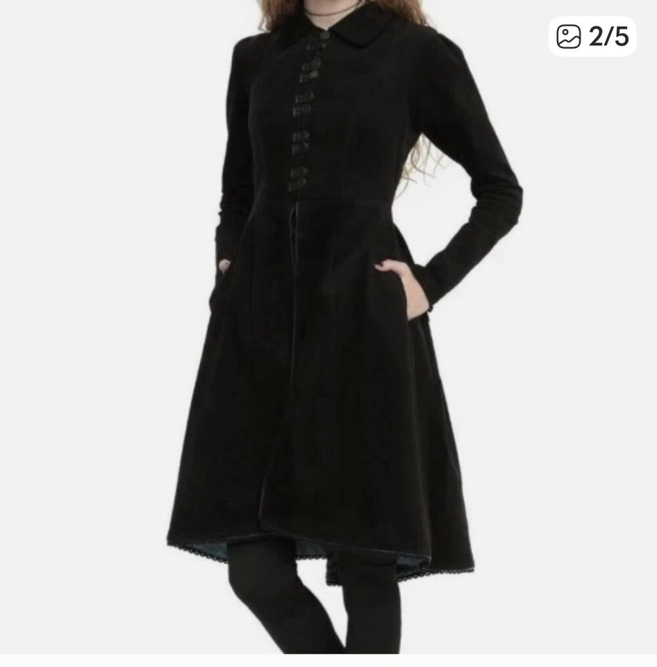 Abrigo/Chaqueta Negra Colección Exclusiva Disney Cenicienta Torrida - Talla M Usado Foto 2 de 4