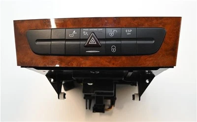 A2118706189 Chargeur CD Mercedes-Benz clase e item23 30 e 320 cdi 211022 30 ltr - Photo 1/4