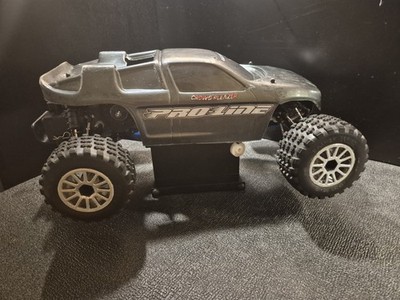 TRAXXAS NITRO RUSTLER 2WD 1/10 UPGRADES ROLLER CLEAN STADIUM TRUCK RC REMOTE