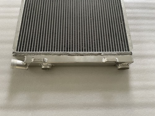 🥇Fit BMW 3 E30 320i / 323i / 325i / 325 ix 1982 - 1993 aluminum radiator - Picture 3 of 5