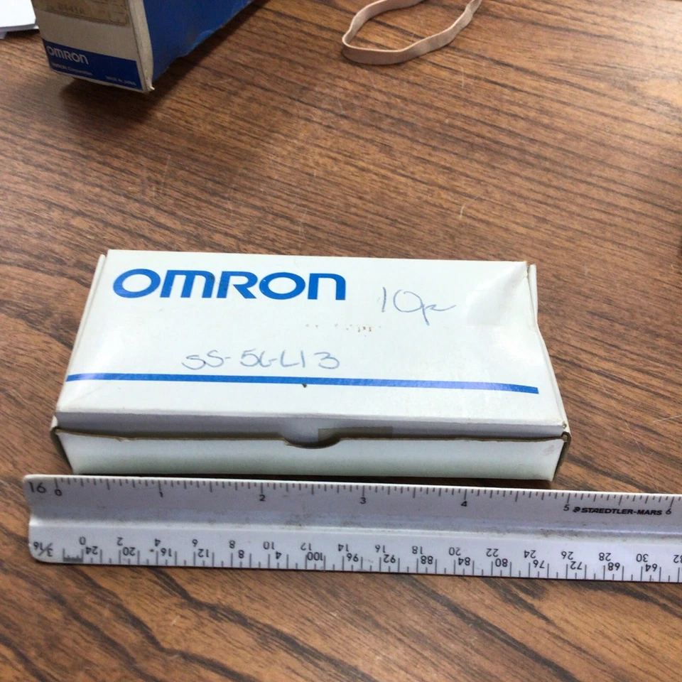 10-PCS Omron Micro Limit Switch SS-5GL13 Curved Tip Lever 5A 125VAC (TA39MS) - Image 4 of 4