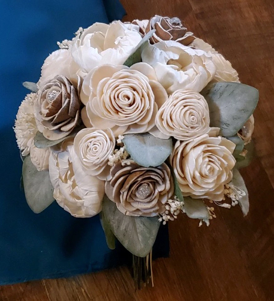 Natural Cream Bridal Bouquet Bark Skin Sola Wood Bridesmaid Beige Wedding Flower - Image 2 of 2