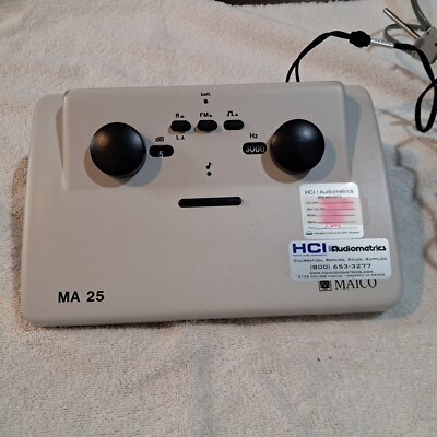 Maico MA-25 Audiometer w/ Headphones, Power Cable & Bag (Needs Tune-Up)