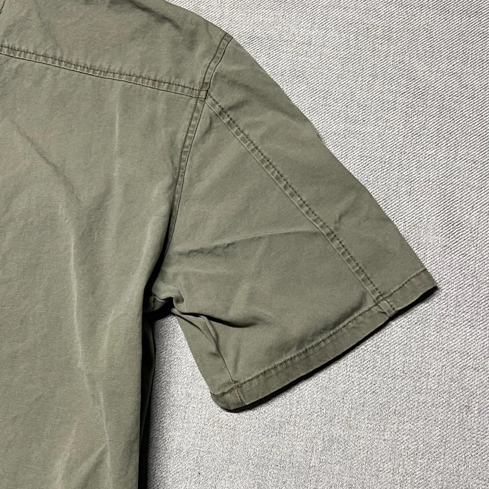 Camisa Militar Alpha Industries Para Hombre Mediana Verde Abotonada Manga Corta Foto 3 de 4