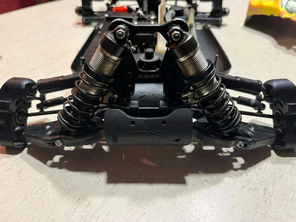 Xray Nitro Buggy - Image 3 of 4