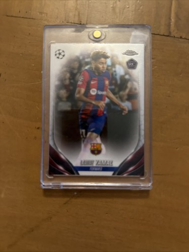 Topps UEFA Club Competitions 2023-24 - Lamine Yamal FC Barcelona #64 ROOKIE