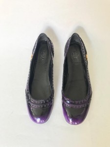 gucci logo flats