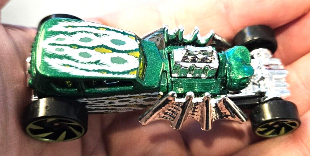 Hot Wheels 2012 Street Creeper loose diecast car crept in the avenues