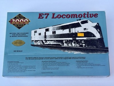 PROTO 2000 SERIES HO E7 LOCOMOTIVE NO.21126 SOUTHERN #2905 (A-UNIT W/MARS LIGHT)