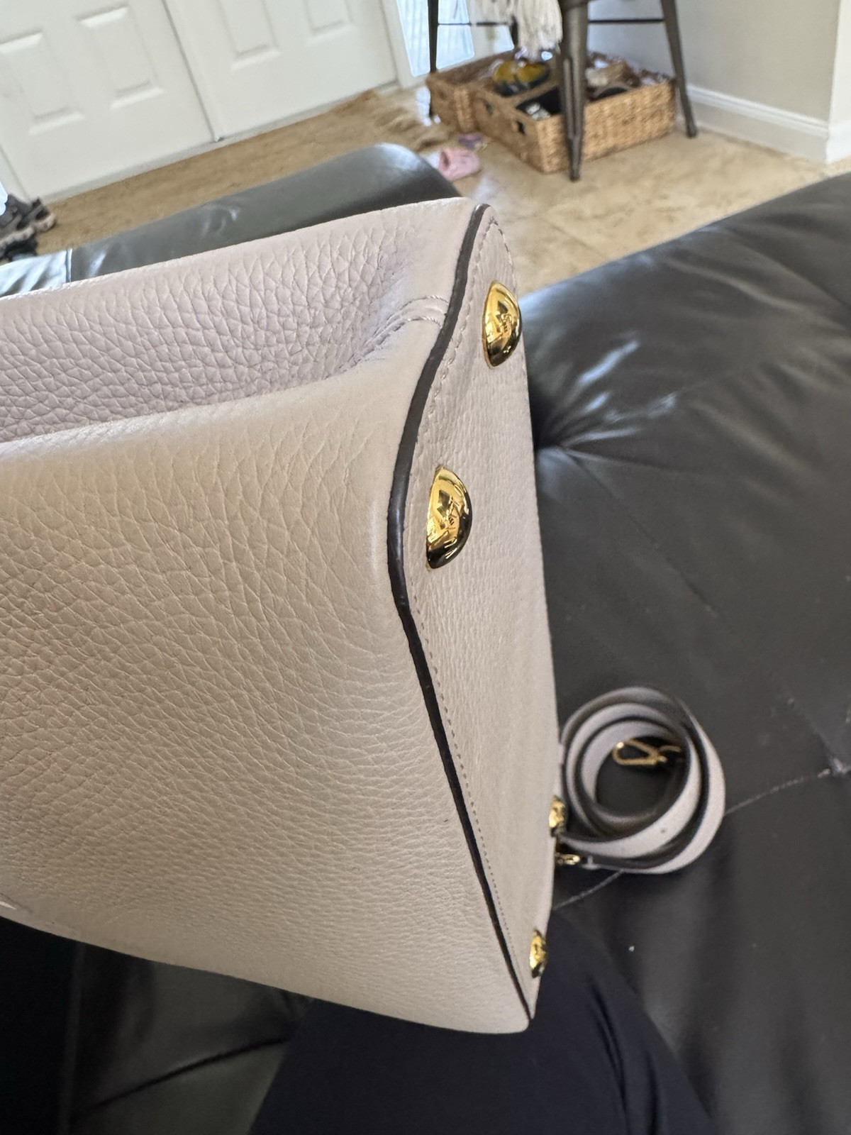 Louis Vuitton Capucines BB With Python Handle Han… - image 5