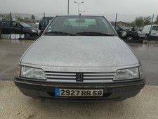 Porte avant et accessoires Peugeot 405