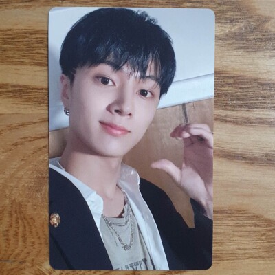 Jay Official Weverse POB Photocard Enhypen Manifesto : Day 1 Jay Official Weverse POB Photocard Enhypen Manifesto : Day 1