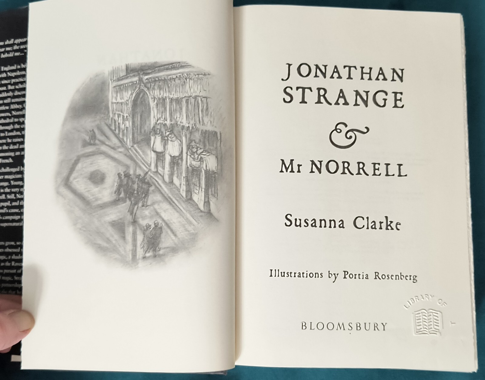 Jonathan Strange and Mr Norrell : A Novel by Susanna Clarke (2004