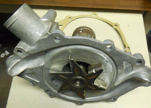New 1962 - 1964 Ford 221 260 289 Aluminum Water Pump - Picture 2 of 2