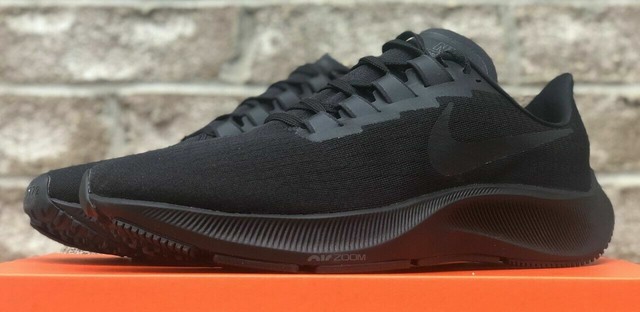 Nike Air Zoom Pegasus 37 Men's Running Shoe - Black/White | The Running Outlet