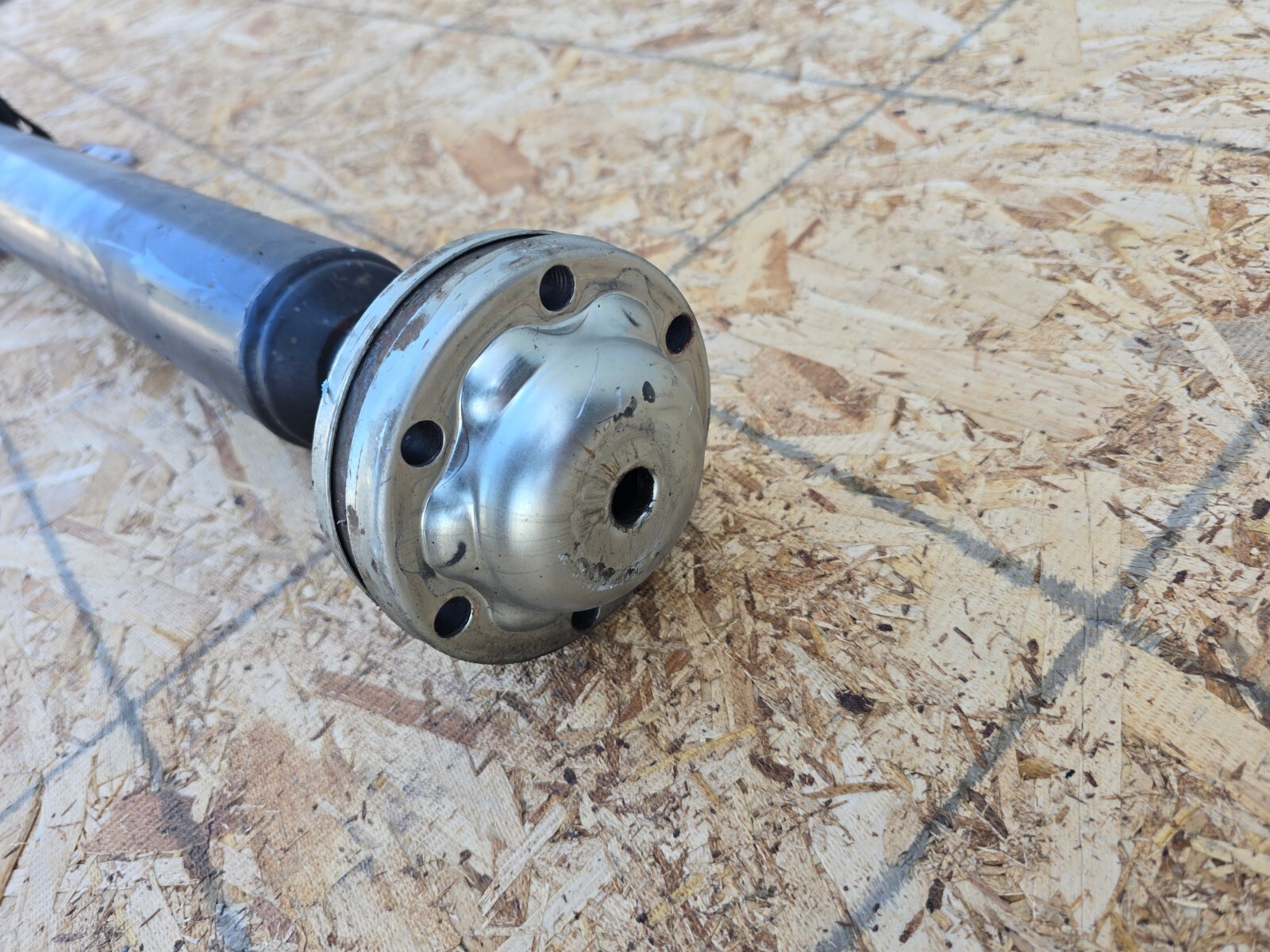 REAR AXLE DRIVESHAFT PROP DRIVE SHAFT OEM 08-17 MASERATI GRANTURISMO M145
