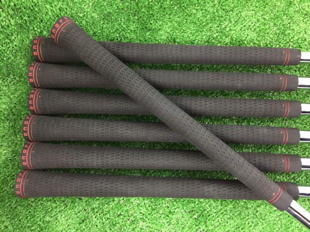 Golf Iron Set ONOFF AKA 2022 N.S.PRO Zelos6 1FLEX Reshaft