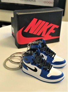 court royal 1s