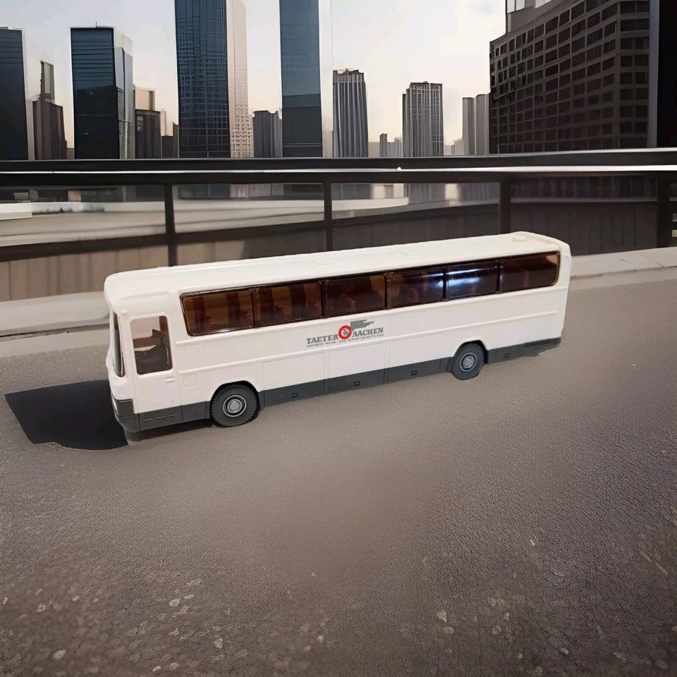 Wiking Mercedes O303 RHD & O405 Bus Models x3 Vintage HO Scale & Boxes Germany - Image 4 of 4