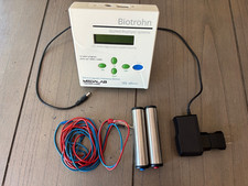 Portable microfrequency generator for cellula...