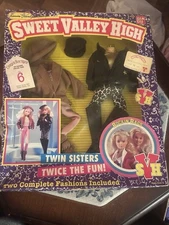 #662 NRFB Vintage Ban Dai Sweet Valley High Rockin’ Rags Fashions