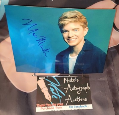 Mae Martin Comedian Actress Signed 8x10 Autographed RARE #5