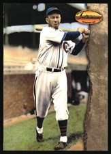 1994 Ted Williams Card Company Gabby Hartnett #16 Chicago Cubs