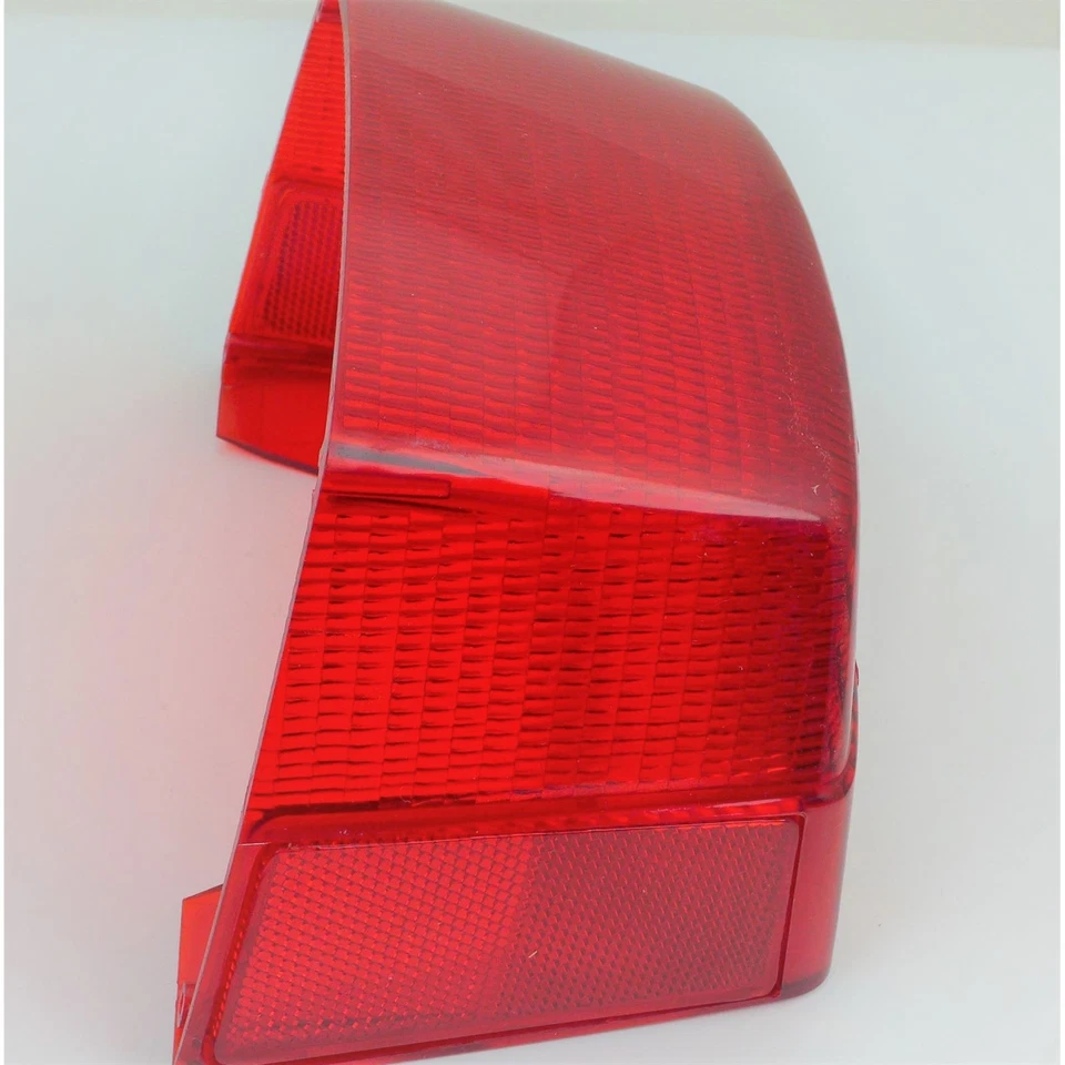 Lente de luz trasera con letras para Honda CX500/CB750 20-1138 / 33702-415-671 Foto 4 de 4