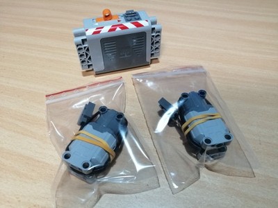 LEGO Technic Power Functions Set / Batterie Box 8881 + 2 Stück L Motor 88003
