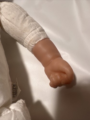 Berenguer Suave Cuerpo Peso Dormir Ojos Cerrados 19" Bebé Muñeca Rosa Conjunto Zapato - Imagen 5 de 11