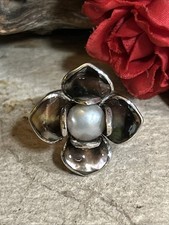 45. Vintage Sterling Silver 925 Pearl Mop Petal Flower Ring 9.75s. 12.2g